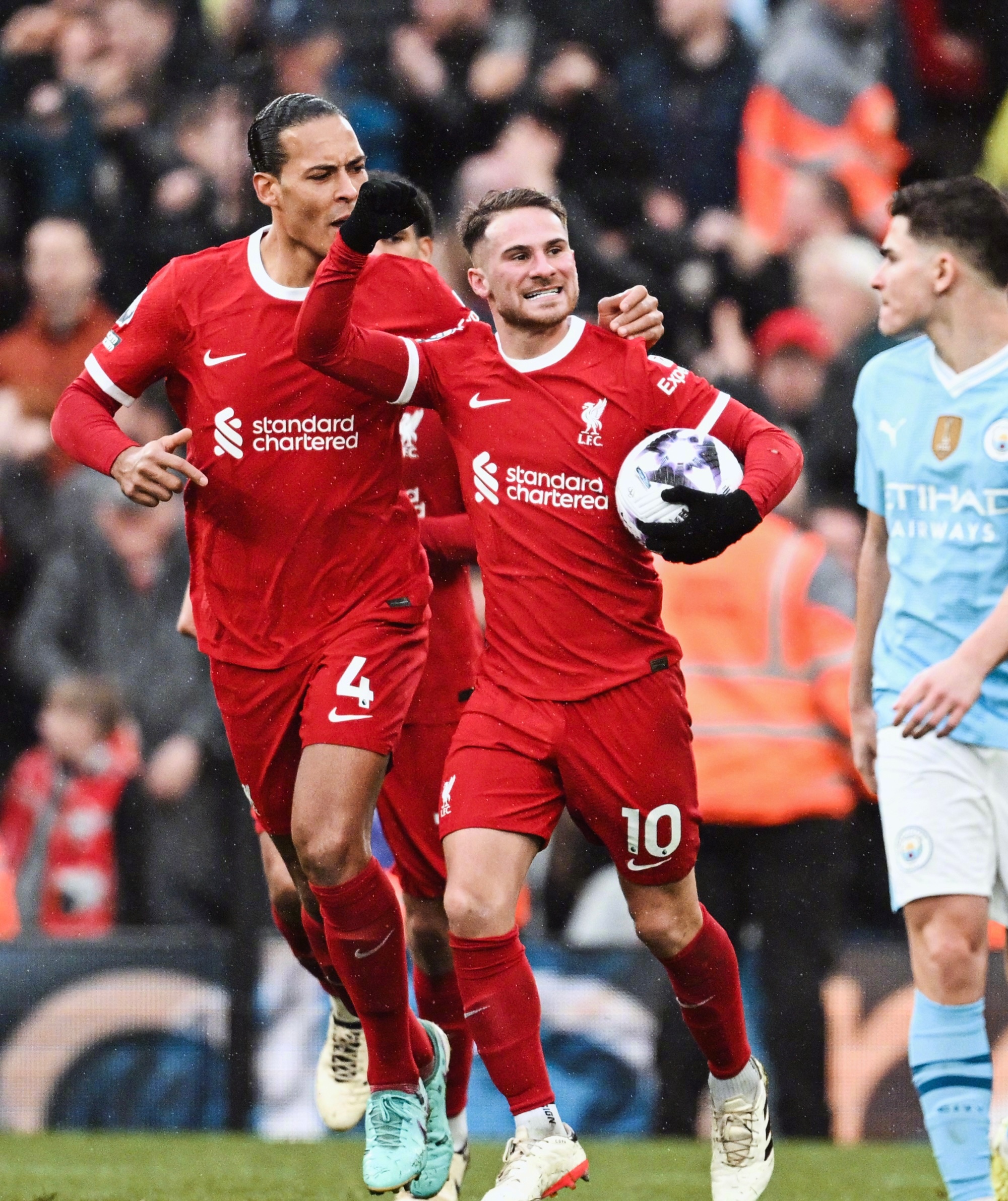 曼城主场建功,晋级关键一战的简单介绍 曼城主场建功,晋级关键一战的简单介绍