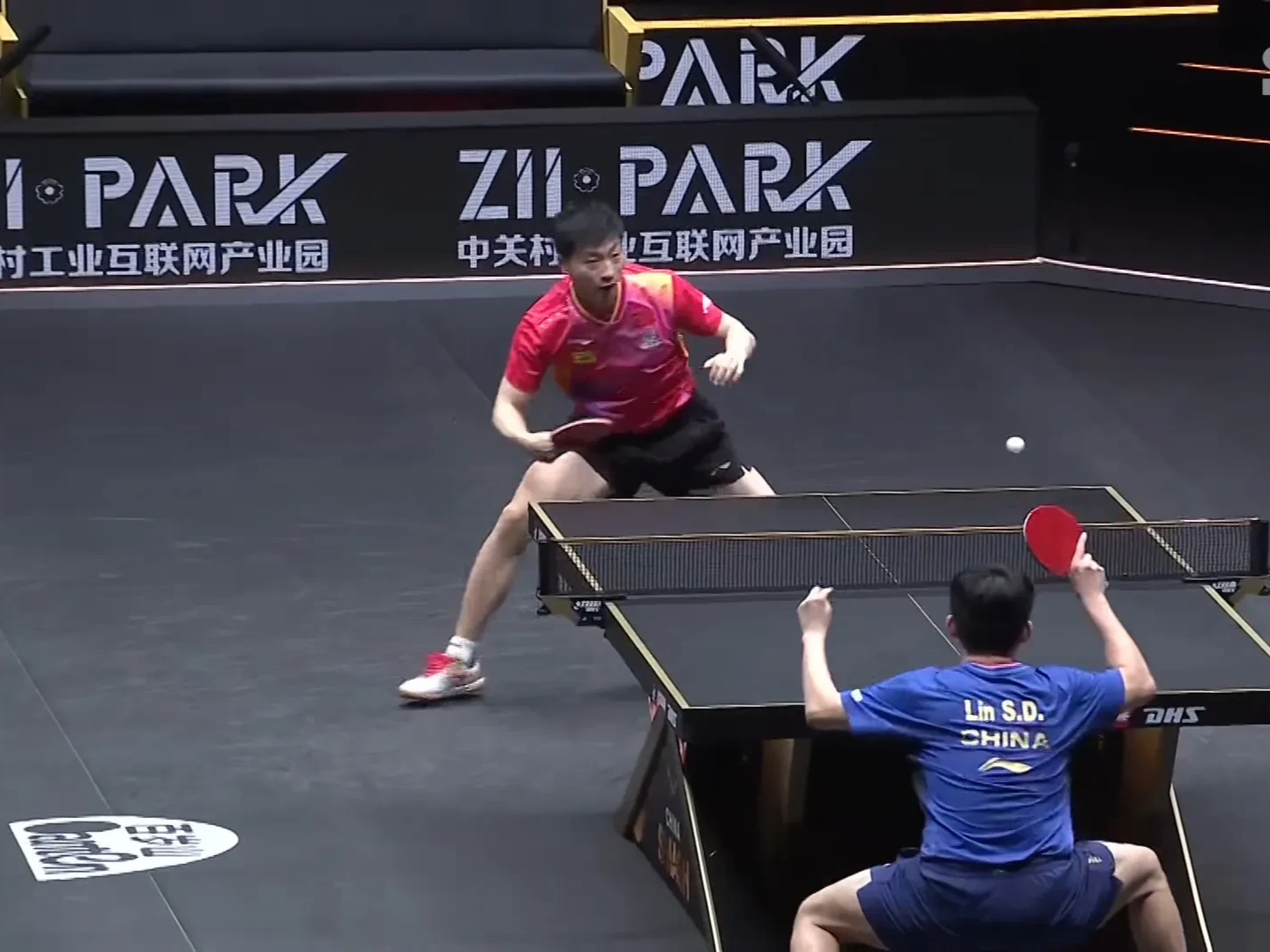 法国乒乓球队碾压日本乒乓球队，许昕绝境逆转