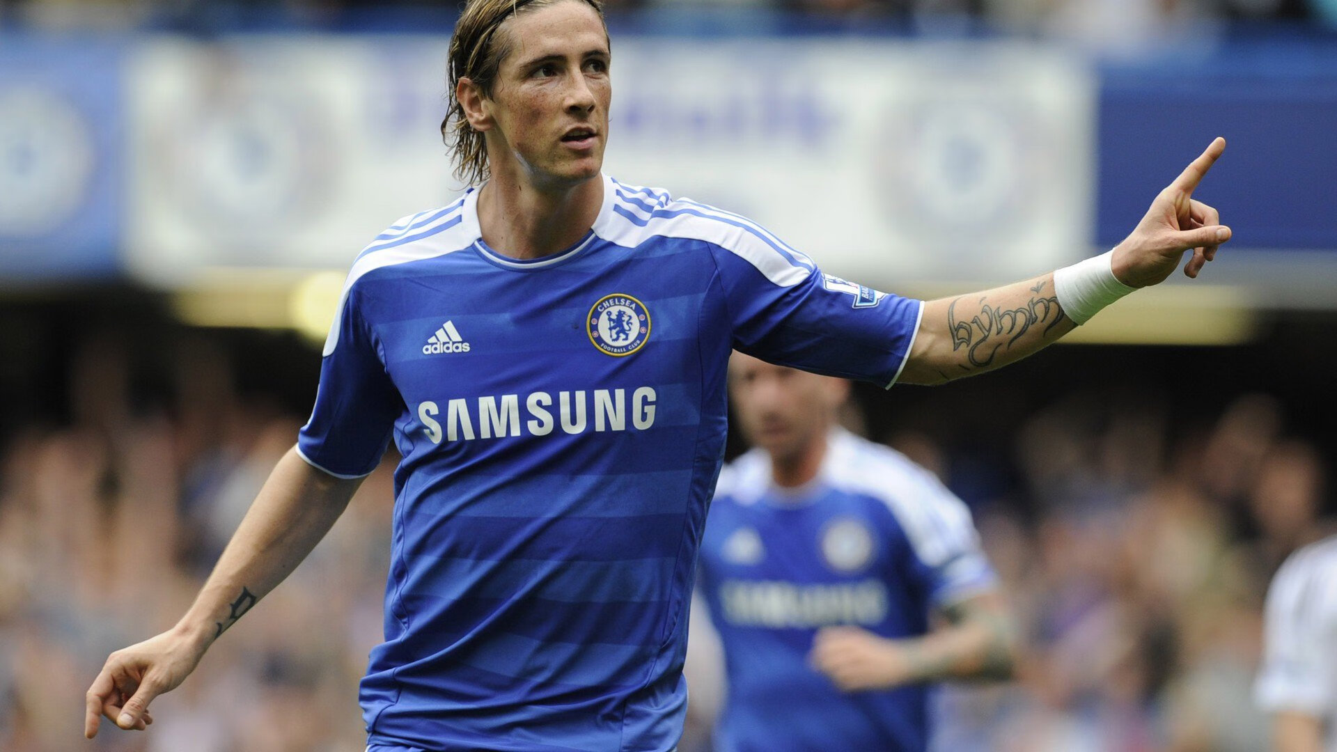 F1新赛季揭幕战焦点战，莱比锡红牛制霸韩国，速度与策略的双重奏